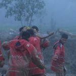 Polres Humbahas Gerak Cepat Tangani Longsor dan Banjir Bandang yang Renggut Korban Jiwa