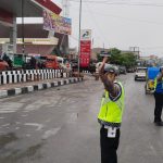 Sat Lantas Polres Humbahas Lakukan Patroli dan Pengaturan Lalin di SPBU Doloksanggul