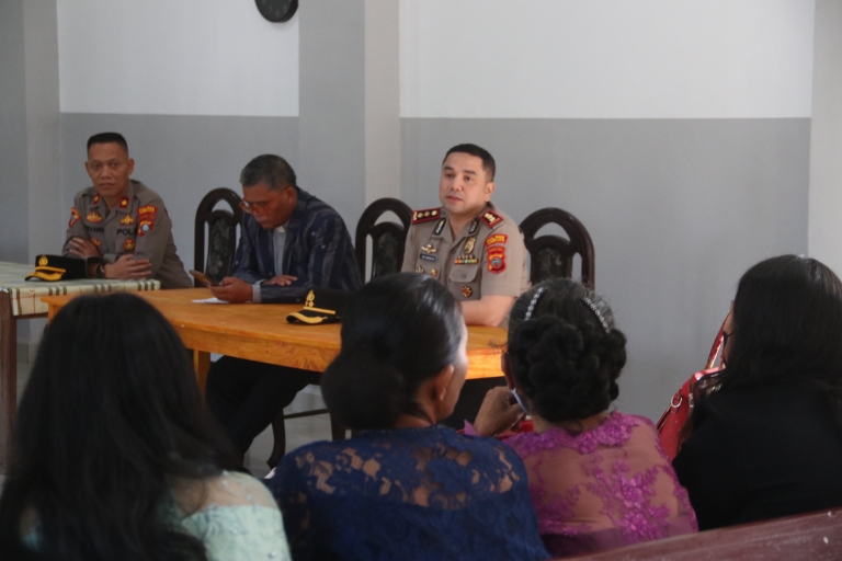 Melalui Minggu Kasih, Kapolres Humbahas Ajak Masyarakat Bersama Jaga Kamtibmas