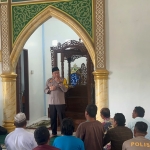 Jumat Keliling, Kapolres Humbahas Ajak Masyarakat Jaga Kamtibmas dan Bijak Bermedia Sosial